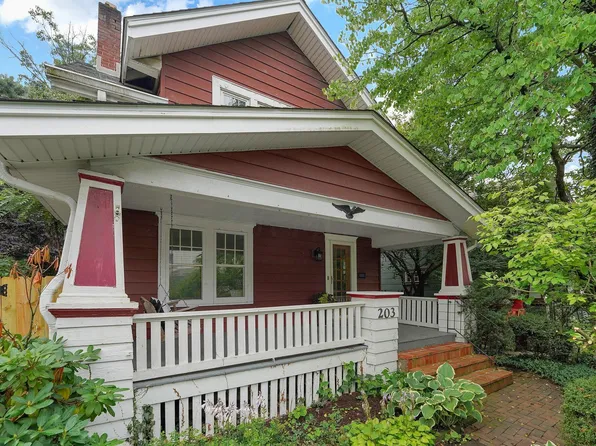 203 E Pacemont Rd, Columbus, OH 43202