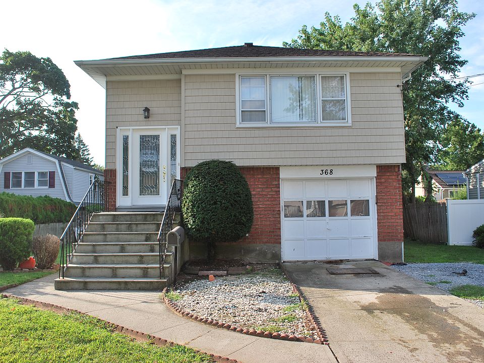 1st image of 368 Elmore Ave