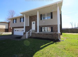 132 Rolling Acres, Winfield, WV 25213
