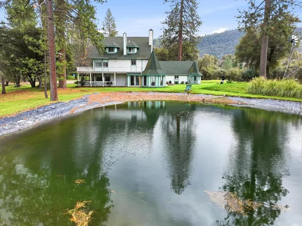 38076 Pine Meadow Ln, Oakhurst, CA 93644