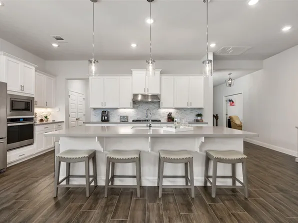 7116 Jument Dr, Austin, TX 78738
