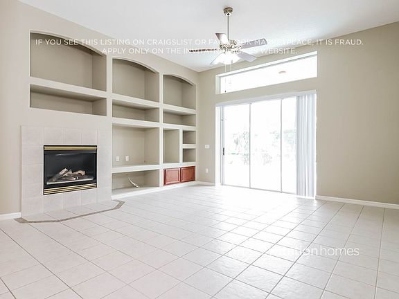 4th image of 10130 Queens Park Dr