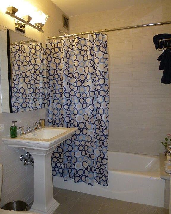 1st image of 1510 Lexington Ave APT 3B