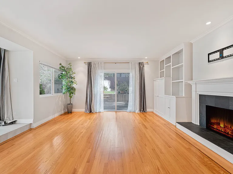 4208 Morro Dr — Photo 19
