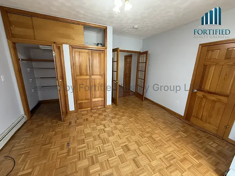 46 Pitman St #2F — Photo 2