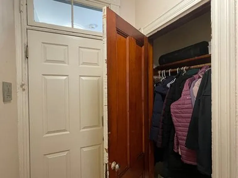 28 Quint Ave #21 — Photo 14