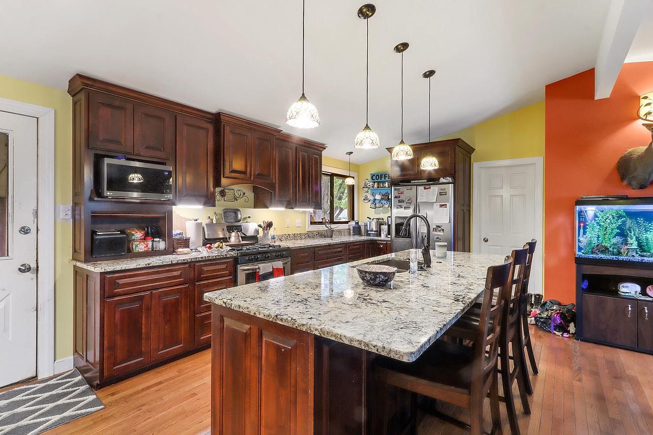 W1395 Glenwood ROAD, Pell Lake, WI 53147 MLS 1844772 Zillow