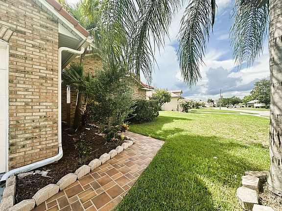 4th image of 3803 Ocita Dr
