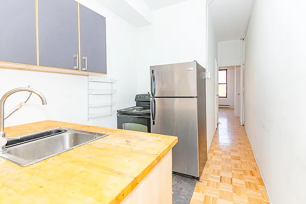 Rented by MySpaceNYC | media 10