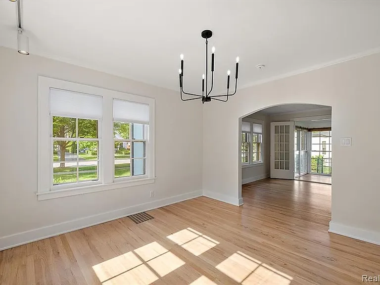 2136 Dorchester Rd — Photo 19