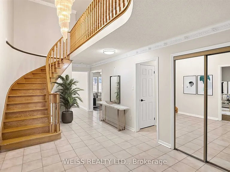 122 Torii St — Photo 5