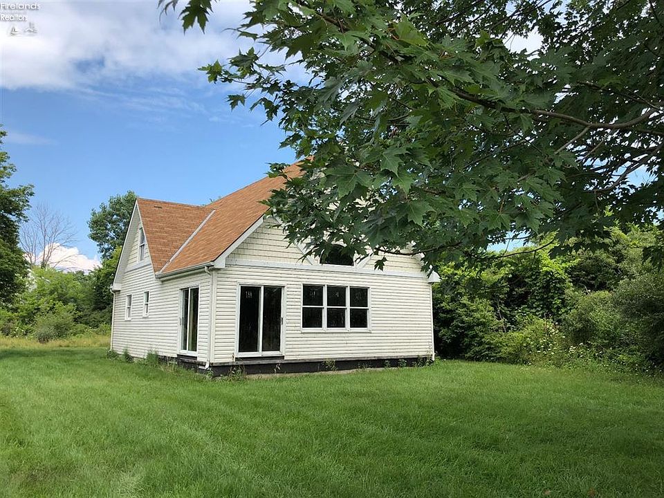 2nd image of 109 Memory Ln