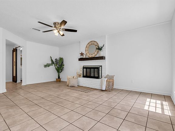 5th image of 259 E Rainbow Ridge Cir
