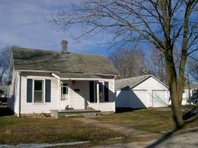 106 N Edwards St, Altamont, IL, 62411