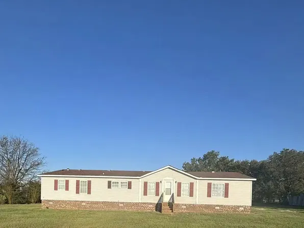 55 Greenfield Ct, Dunn, NC 28334
