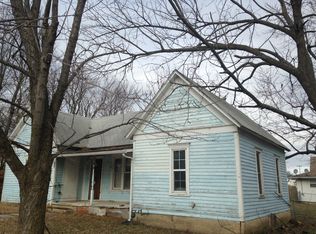 325 E Monroe St, Walnut Grove, MO 65770