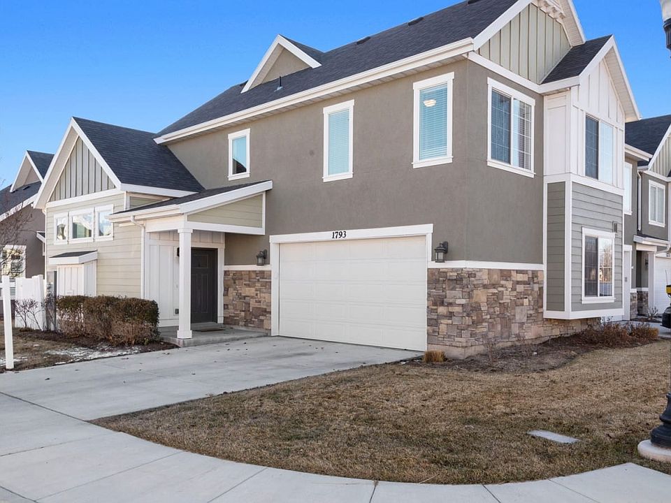 1st image of 1793 W Park Willow Way