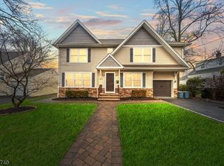 29-11 Zachary Ter, Fair Lawn, NJ 07410