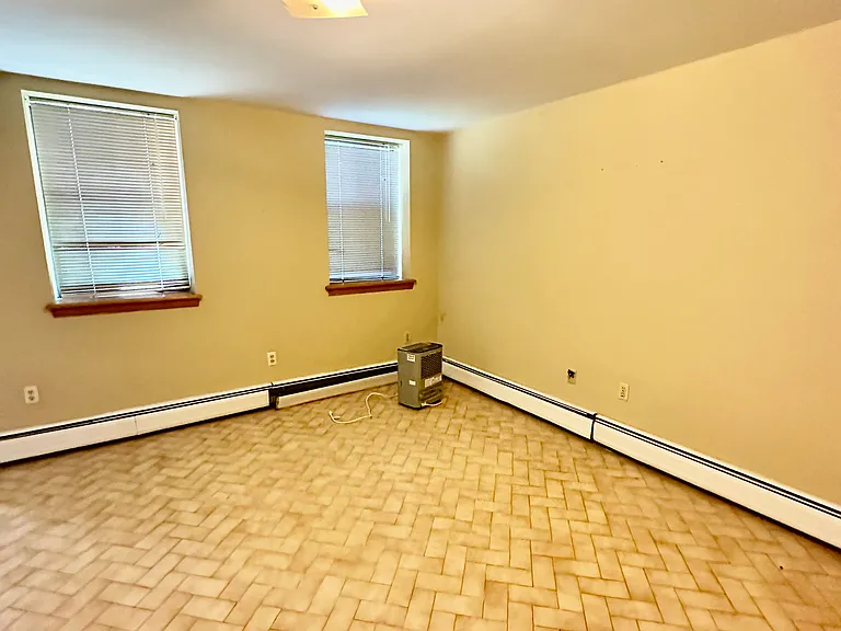 208 Wooster St #1 — Photo 13