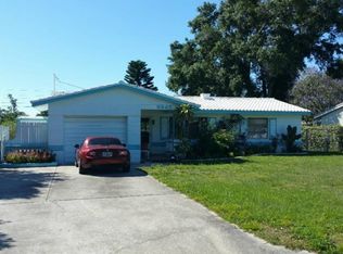 5945 51st Ave N, Kenneth City, FL 33709
