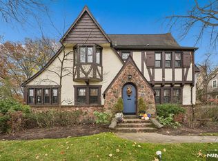 54 Joyce Rd, Tenafly, NJ 07670