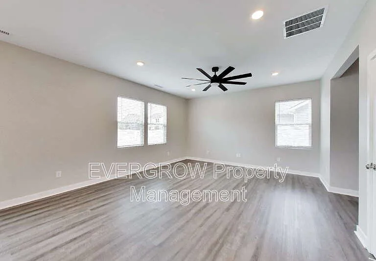 4526 Wild Turkey Dr — Photo 8