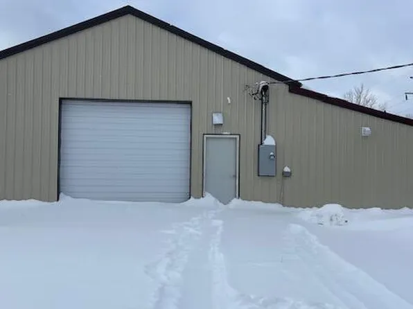 6018 Smith Rd, Millersburg, MI 49759