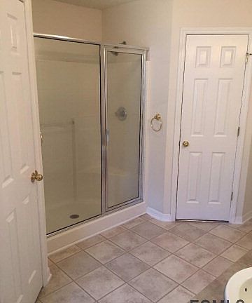5th image of 81 Robinson Dr