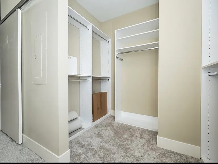 4100 Forest Park Ave #226 — Photo 9