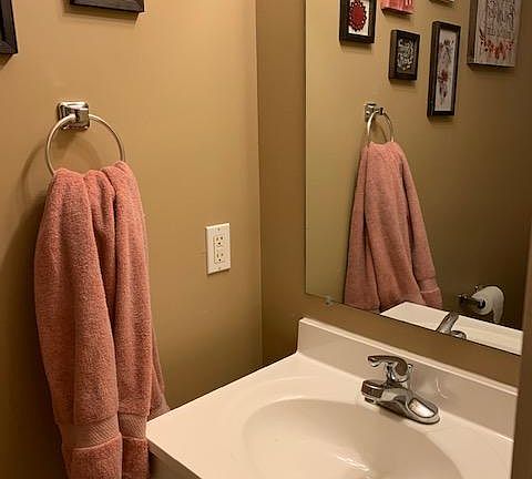 Powder room