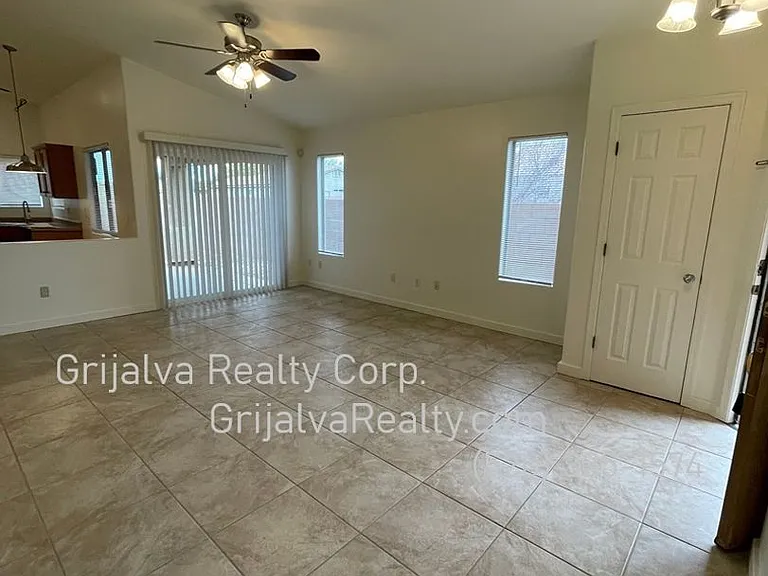 6745 W Brightwater Way — Photo 3