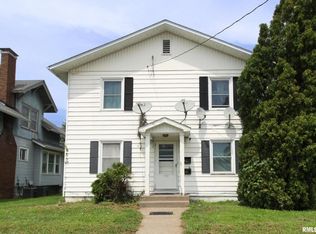 1634 W 17th St, Davenport, IA
