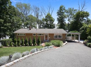 20 Undercliff Ter S, West Orange, NJ 07052