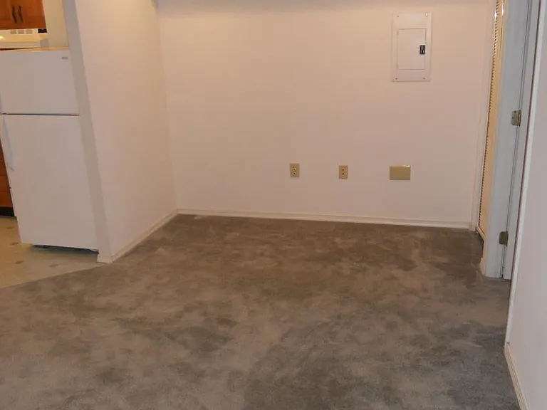812 S 3rd St #3 — Photo 13