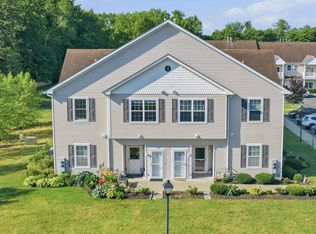 402 Commons Lane, Saugerties, NY 12477
