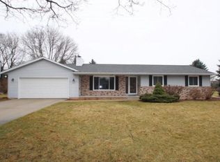 710 Montreal Pl, De Pere, WI 54115