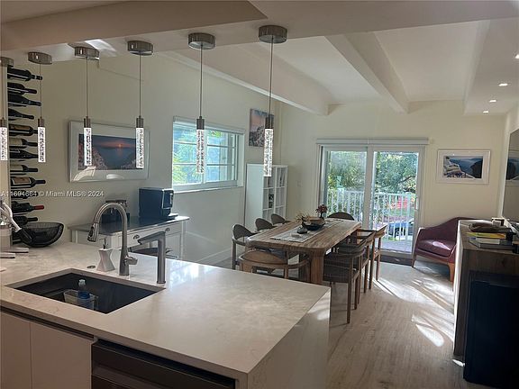 2nd image of 301 Michigan Ave APT 201