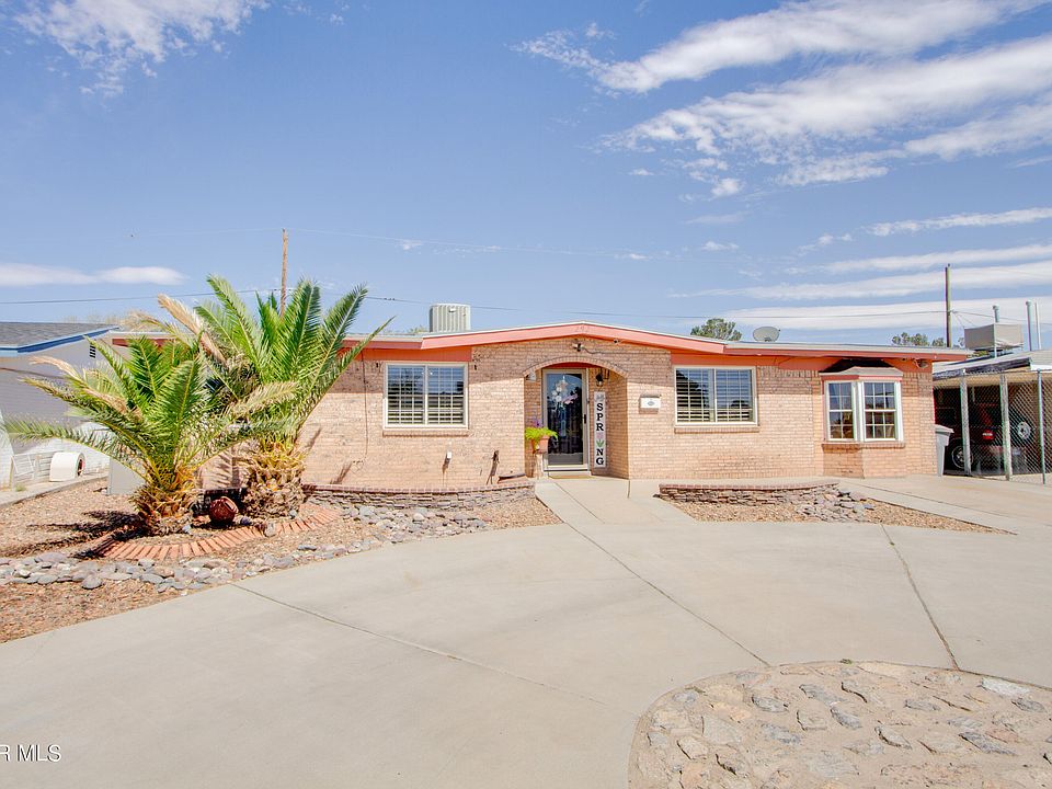 1st image of 292 Yolanda Dr