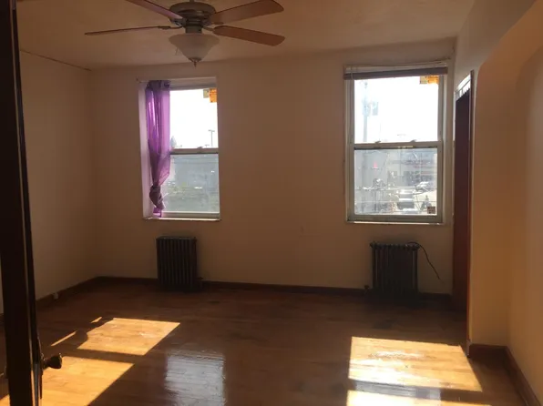 611 Washington Ave Floor 2, Philadelphia, PA 19147