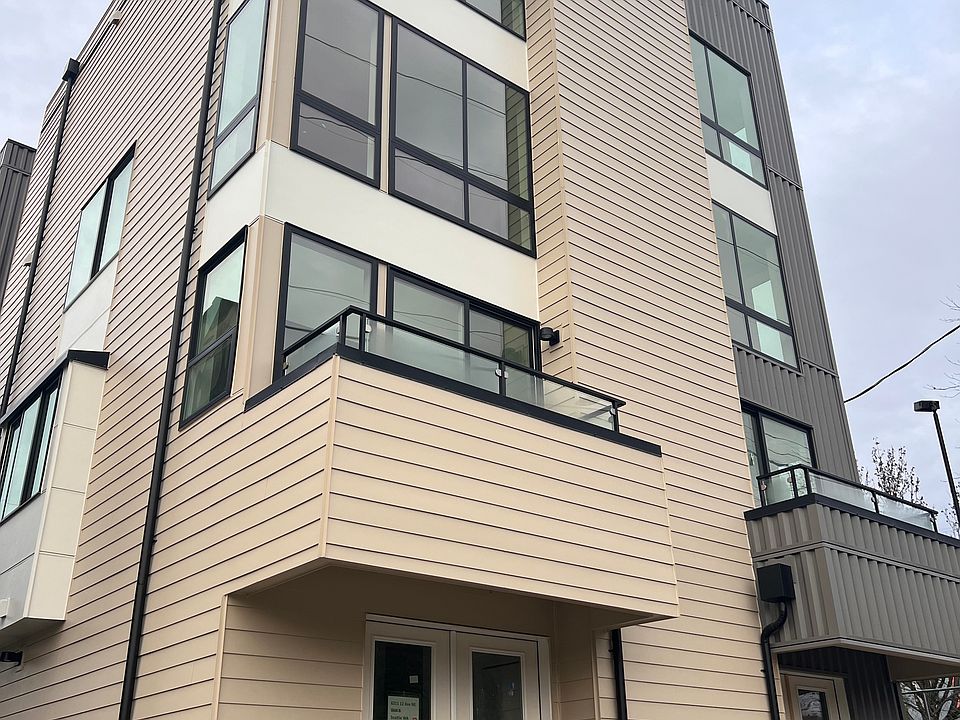 1st image of 6211 12th Ave NE #B
