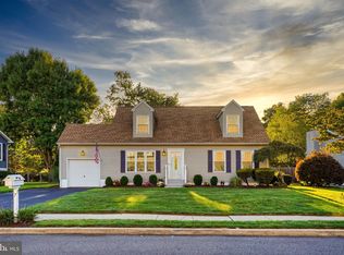 7 Zelley Ave, Hamilton, NJ 08620