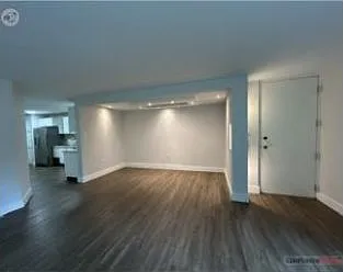 3 bed, 1700 sqft, $3,000 — Photo 3