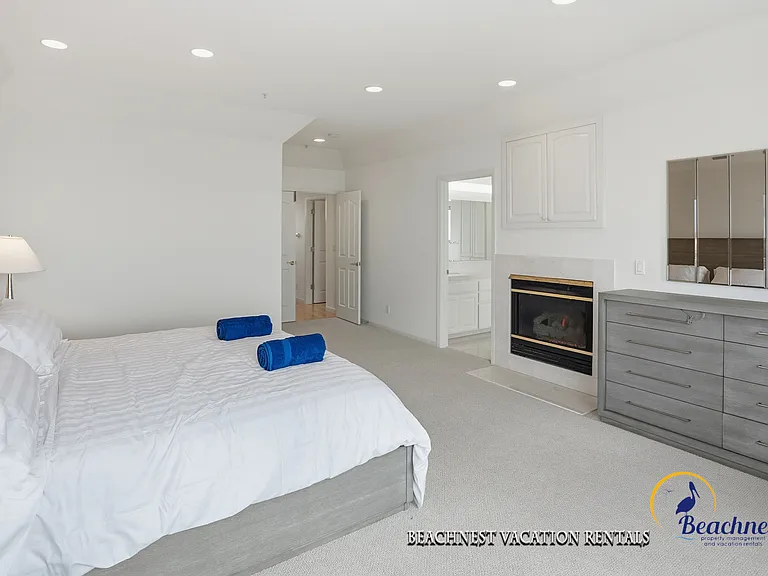 940 W Cliff Dr #A — Photo 6