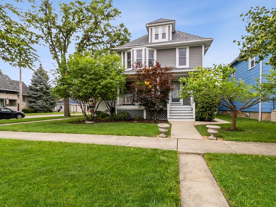 1st image of 1504 Oakwood Ave