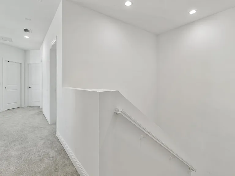 550 Parsons Way — Photo 12