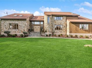 44 Arbor Rd, Campbell Hall, NY 10916