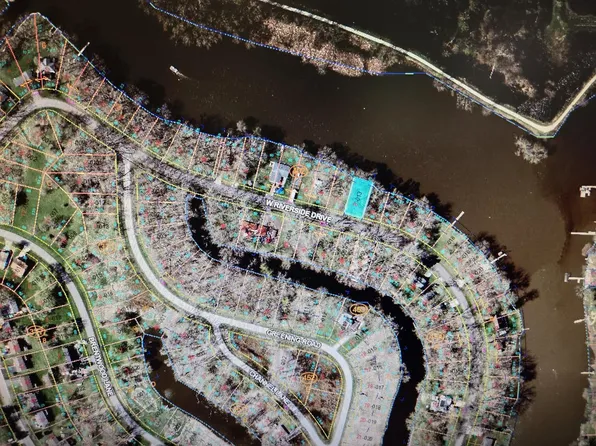 LOT 8 Riverside Dr Lot 8, McHenry, IL 60050