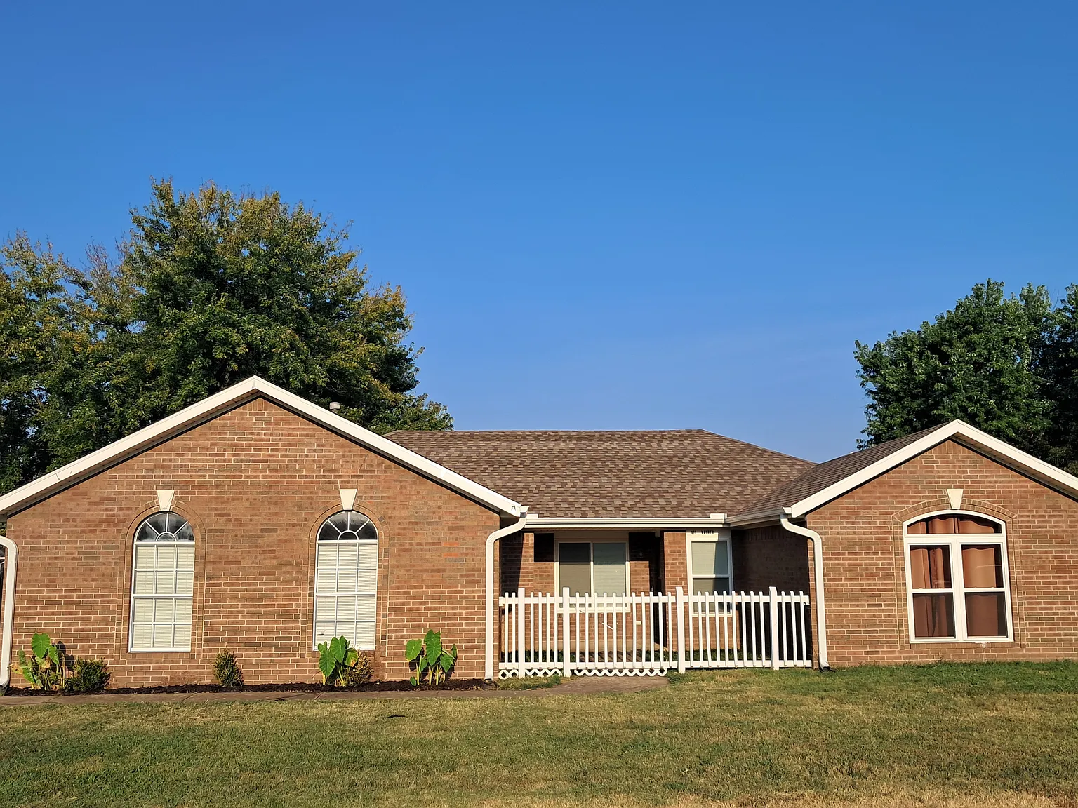 4 bed, 1527 sqft, $1,500 — Photo 1