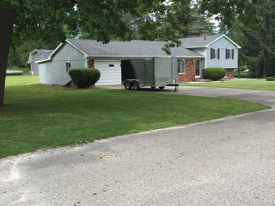 1st image of 10185 Dar Ln