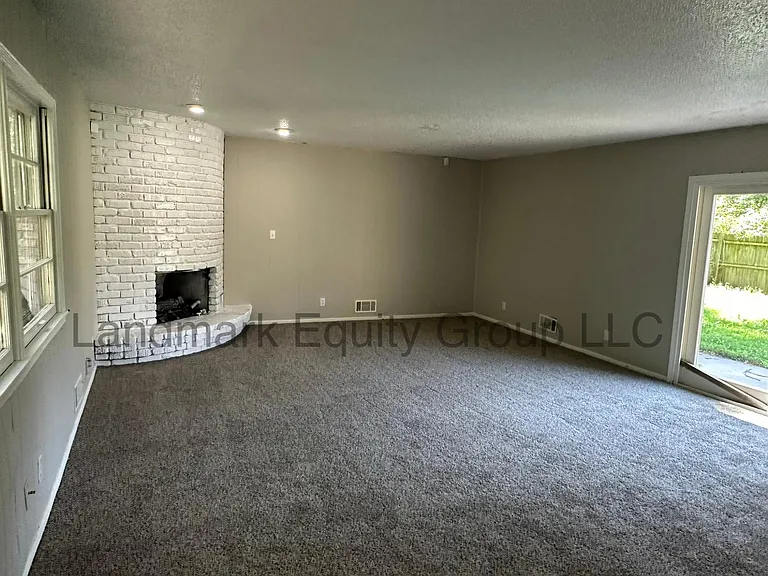 7405 Blue Ridge Blvd — Photo 6